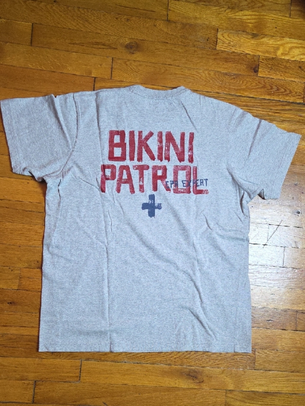 Abercrombie & Fitch Light Grey Logo Crew Tee with Maroon Accent - Picture 2 of 4
